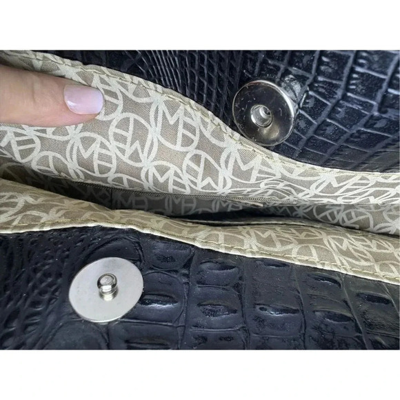 Marc Fisher Embossed Croc Faux Leather Large Tote Purse - Picture 7 of 10